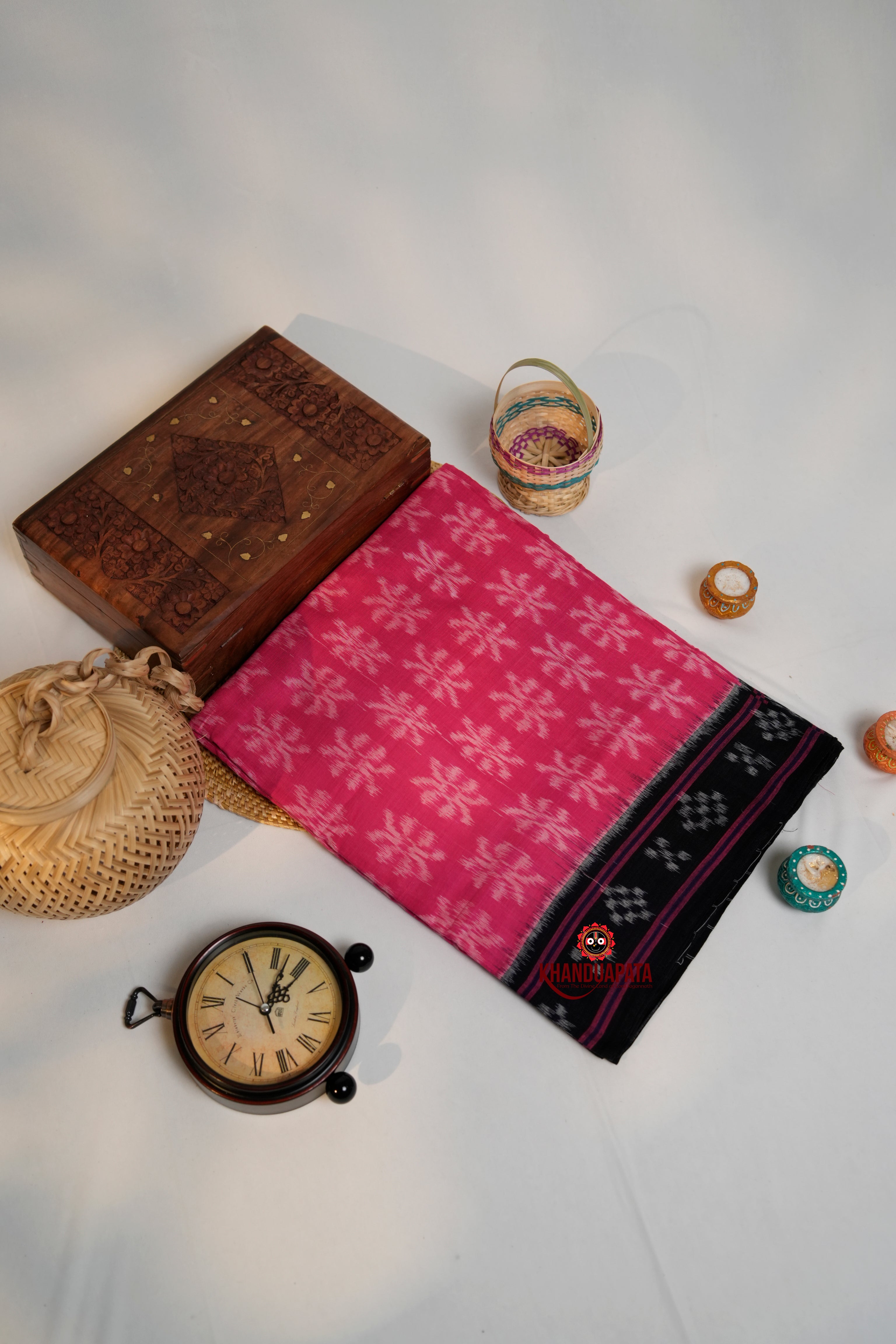 khanduapata Pink & Black Colour Flower Design Cotton Saree For Women