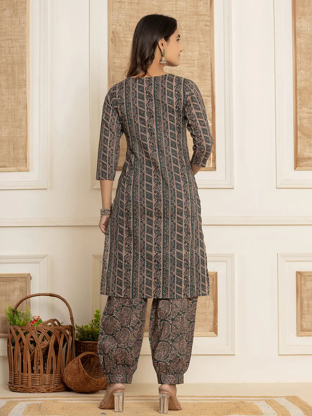 Yufta Cotton Teal Green Workwear Kurta Set With Comfortable Harem Pants