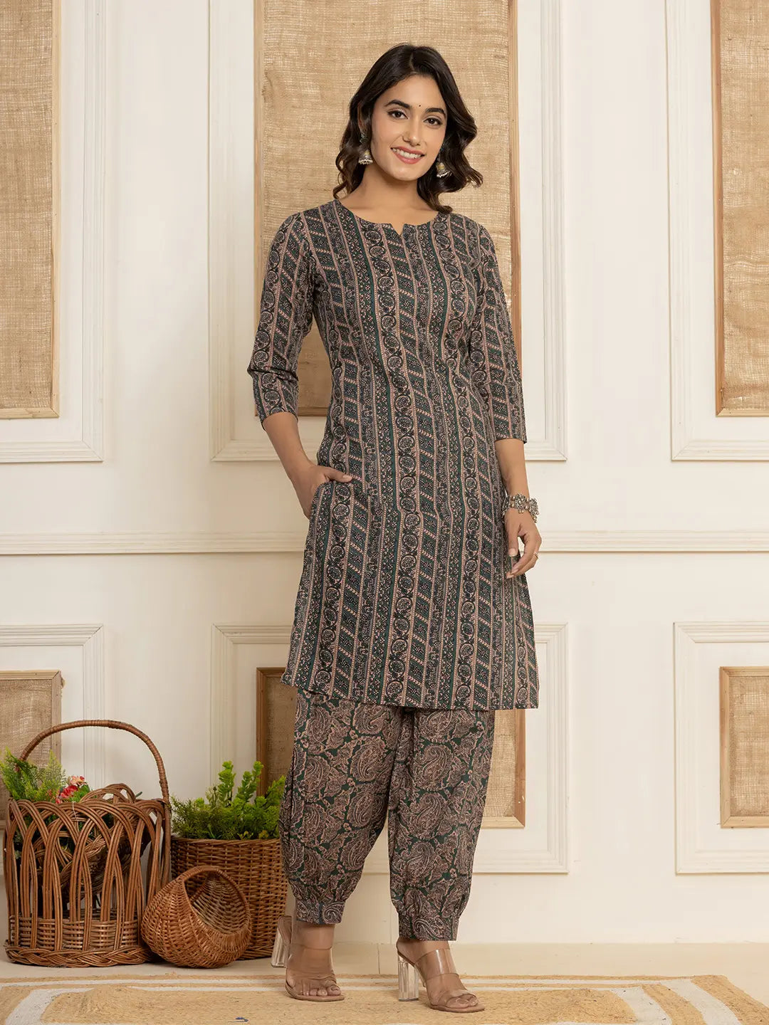 Yufta Cotton Teal Green Workwear Kurta Set With Comfortable Harem Pants