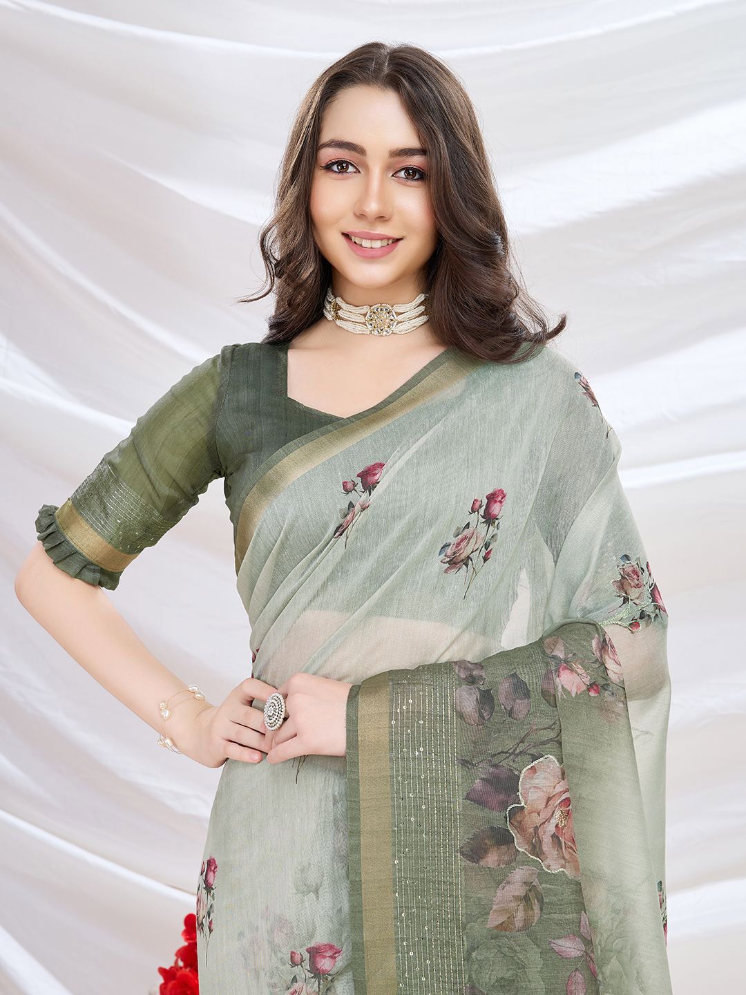 Mitera Floral Printed Zari Saree - Distacart