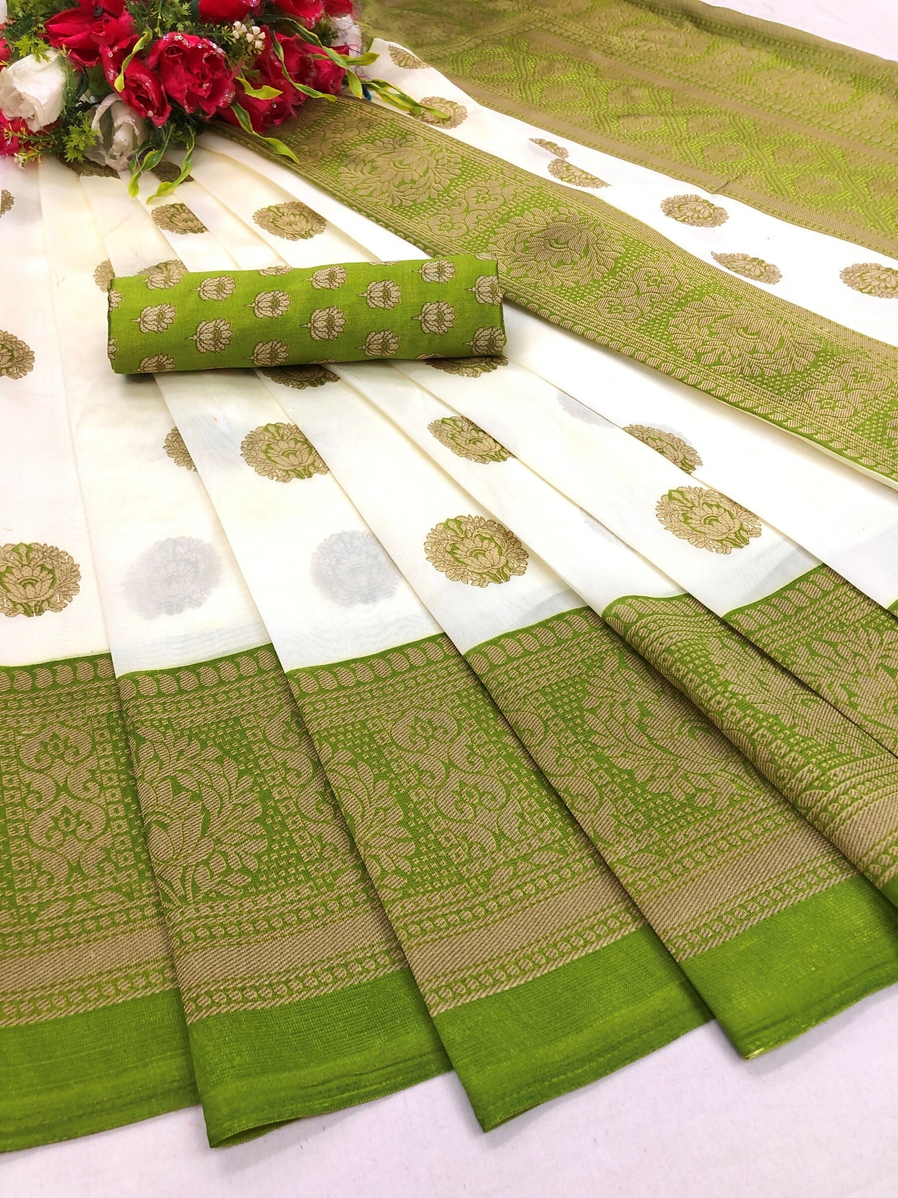 Vamika Green Printed Art Silk Saree - Distacart