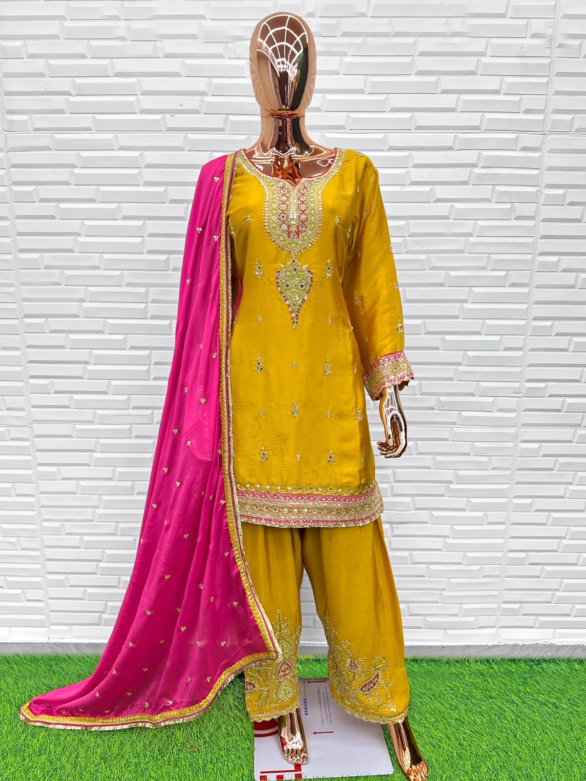Aarshi Fashions Yellow Chinon Wedding Suits - Distacart