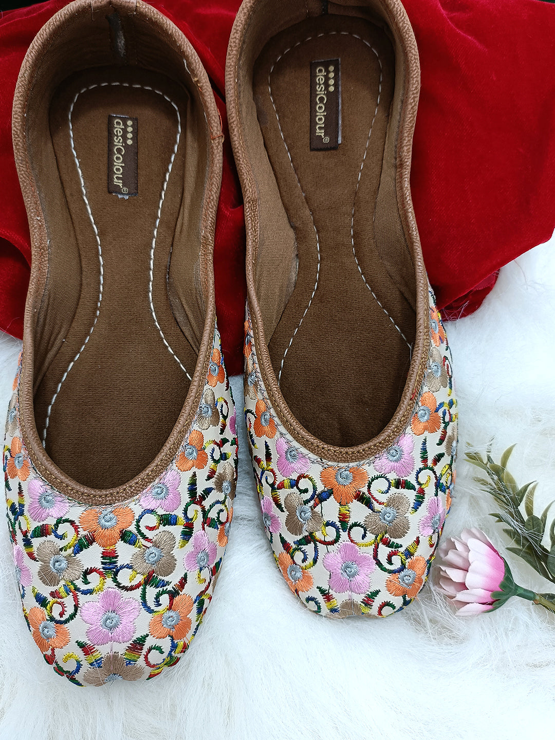 Desi Colour Women Indian Ethnic Footwear-Cushioned Offwhite Multi Floral - Distacart