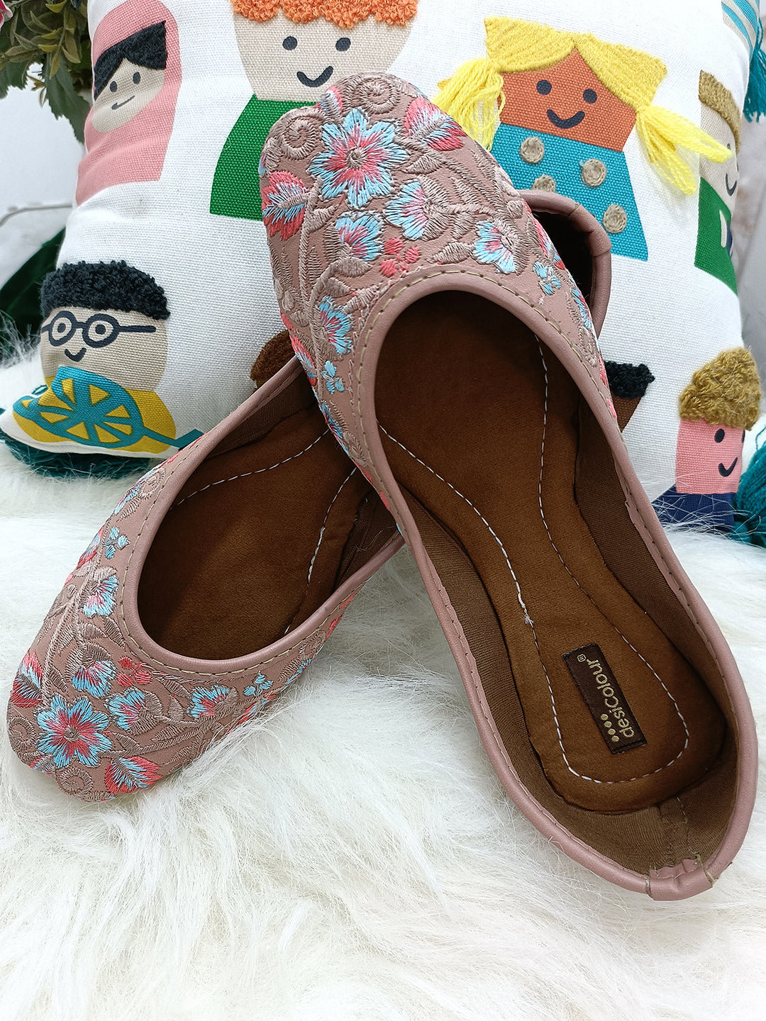 Desi Colour Women Indian Ethnic Footwear-Ultra Comfortable -Peach - Distacart