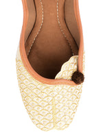 Thumbnail for Desi Colour Women Indian Ethnic Footwear-Gold Side Flip-2 - Distacart