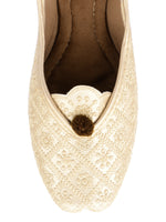 Thumbnail for Desi Colour Women Indian Ethnic Footwear-Gold Front Flip - Distacart
