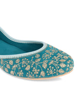 Thumbnail for Desi Colour Women Indian Ethnic Footwear-Cushioned Green Emb - Distacart