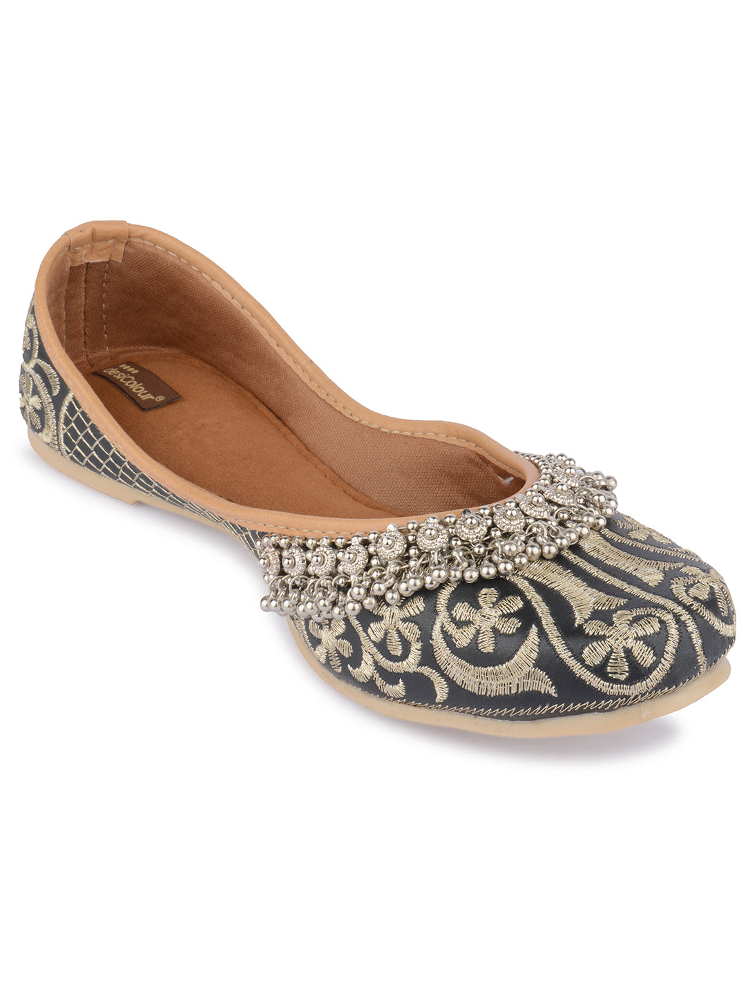 Desi Colour Women Indian Ethnic Footwear-Black Gungroo - Distacart