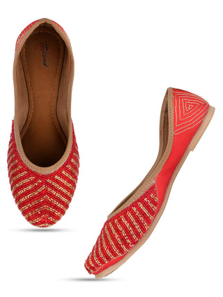 Desi Colour Women Indian Ethnic Footwear-Sleek Pearl-Red - Distacart