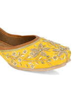 Thumbnail for Desi Colour Women Indian Ethnic Footwear-Yellow Dabka - Distacart