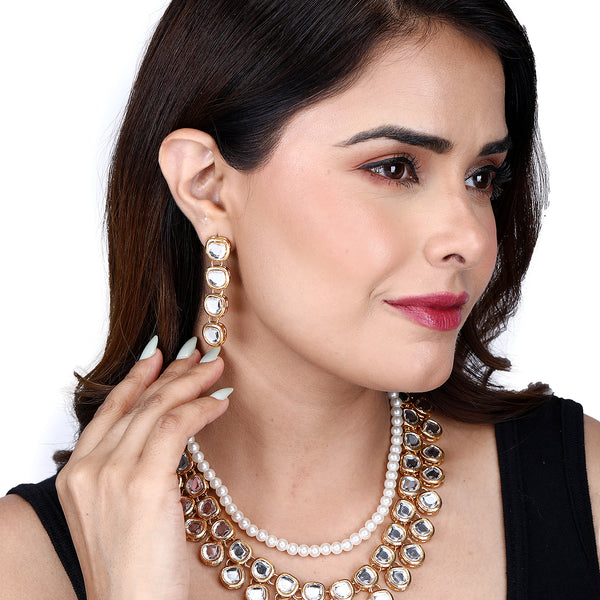 Divisha Alloy Gold-plated White Jewellery Set - Distacart