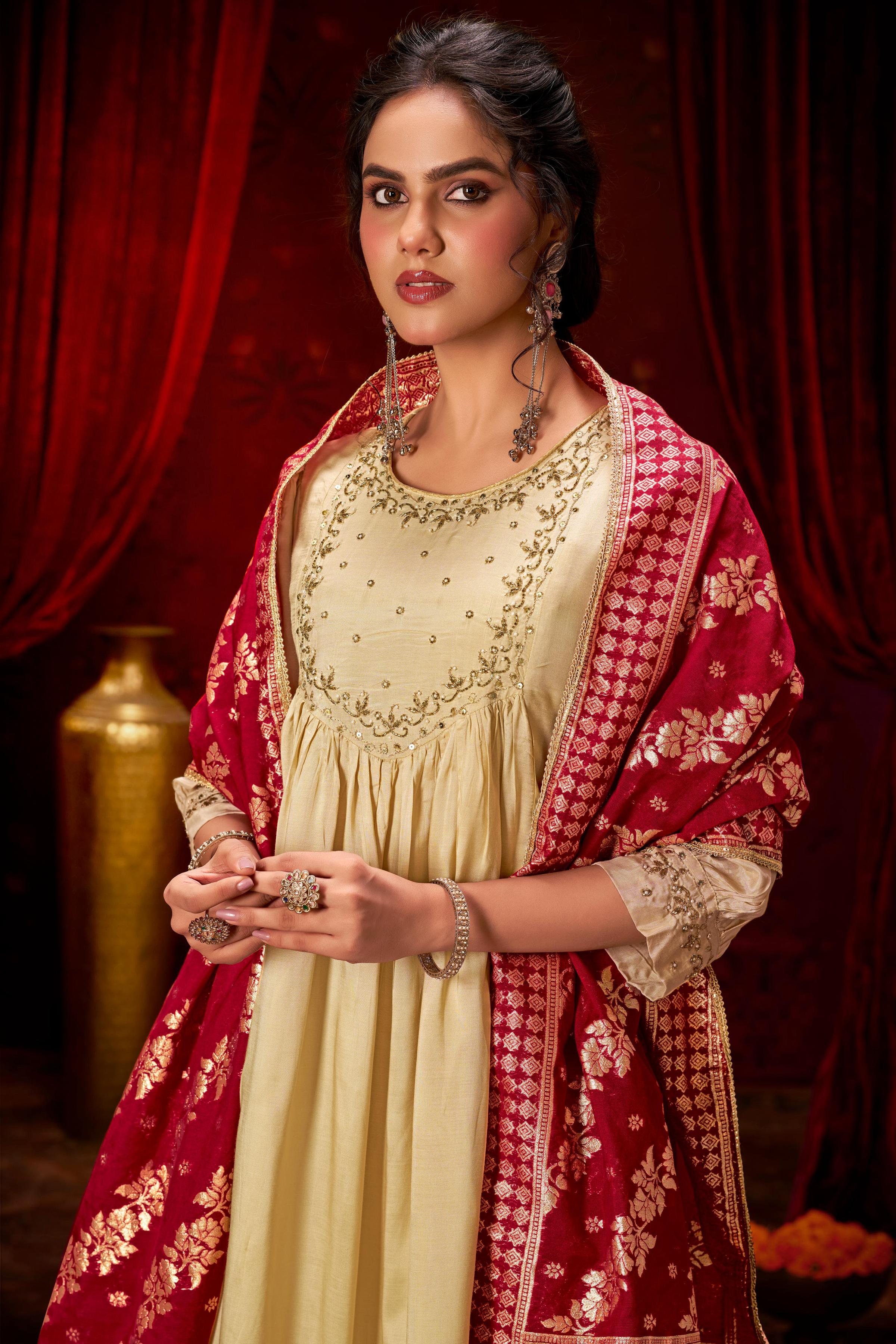 BulBul Gayatri Muslin Beige Kurta Set With Dupatta