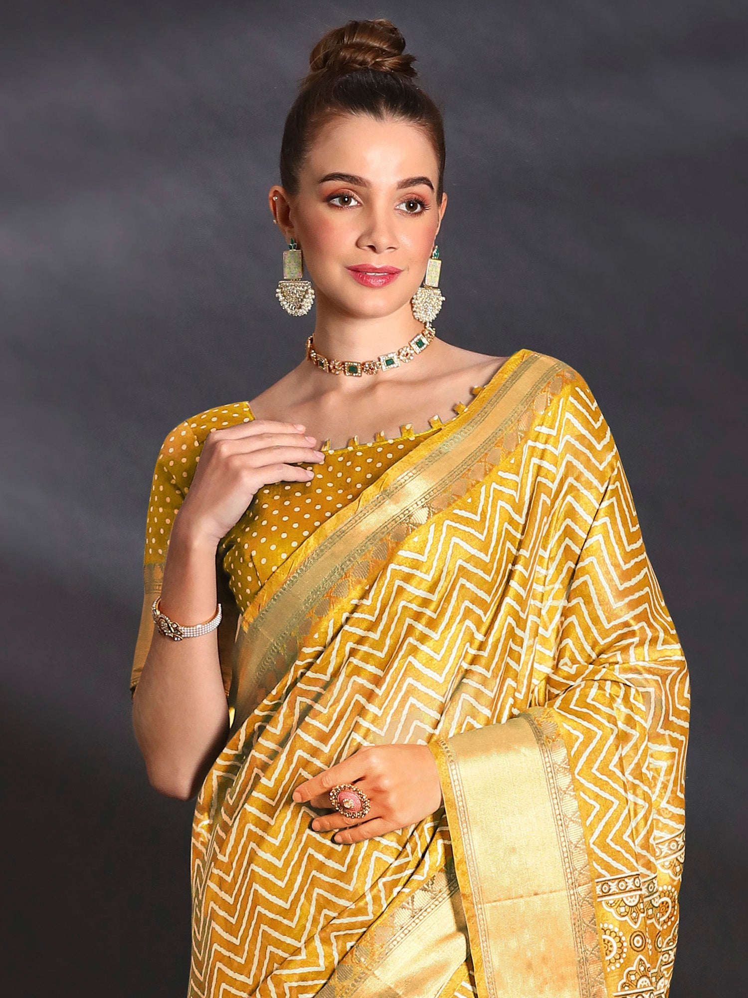 NOZ2TOZ Women's Art Silk Mustard Printed Designer Saree With Blouse Piece - Distacart