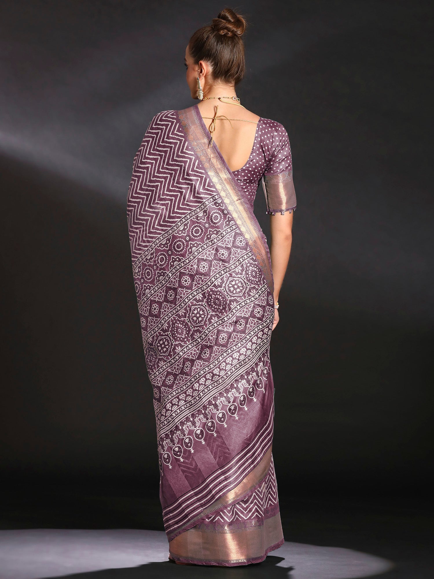 NOZ2TOZ Women's Art Silk Mauve Printed Designer Saree With Blouse Piece - Distacart