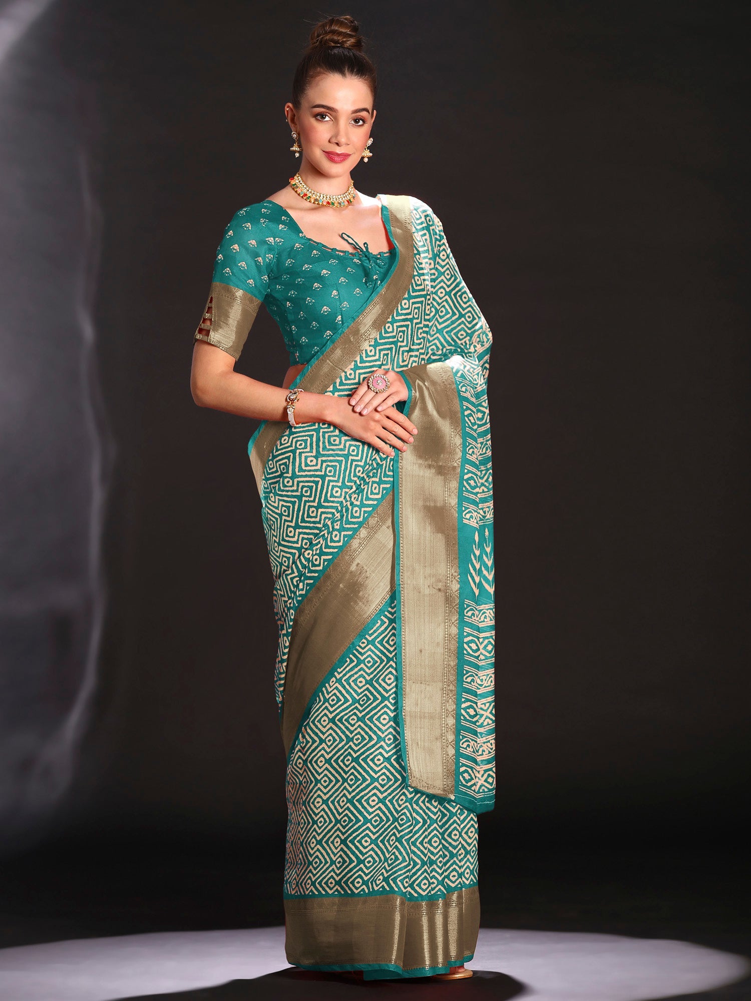 NOZ2TOZ Women's Art Silk Light Blue Printed Designer Saree With Blouse Piece - Distacart