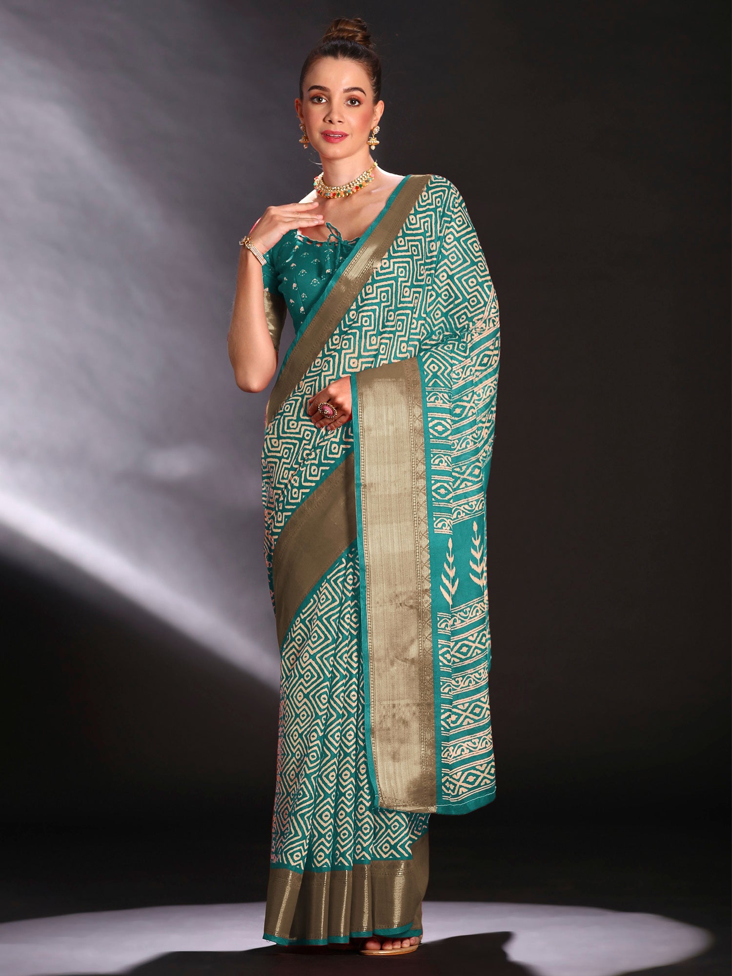 NOZ2TOZ Women's Art Silk Light Blue Printed Designer Saree With Blouse Piece - Distacart