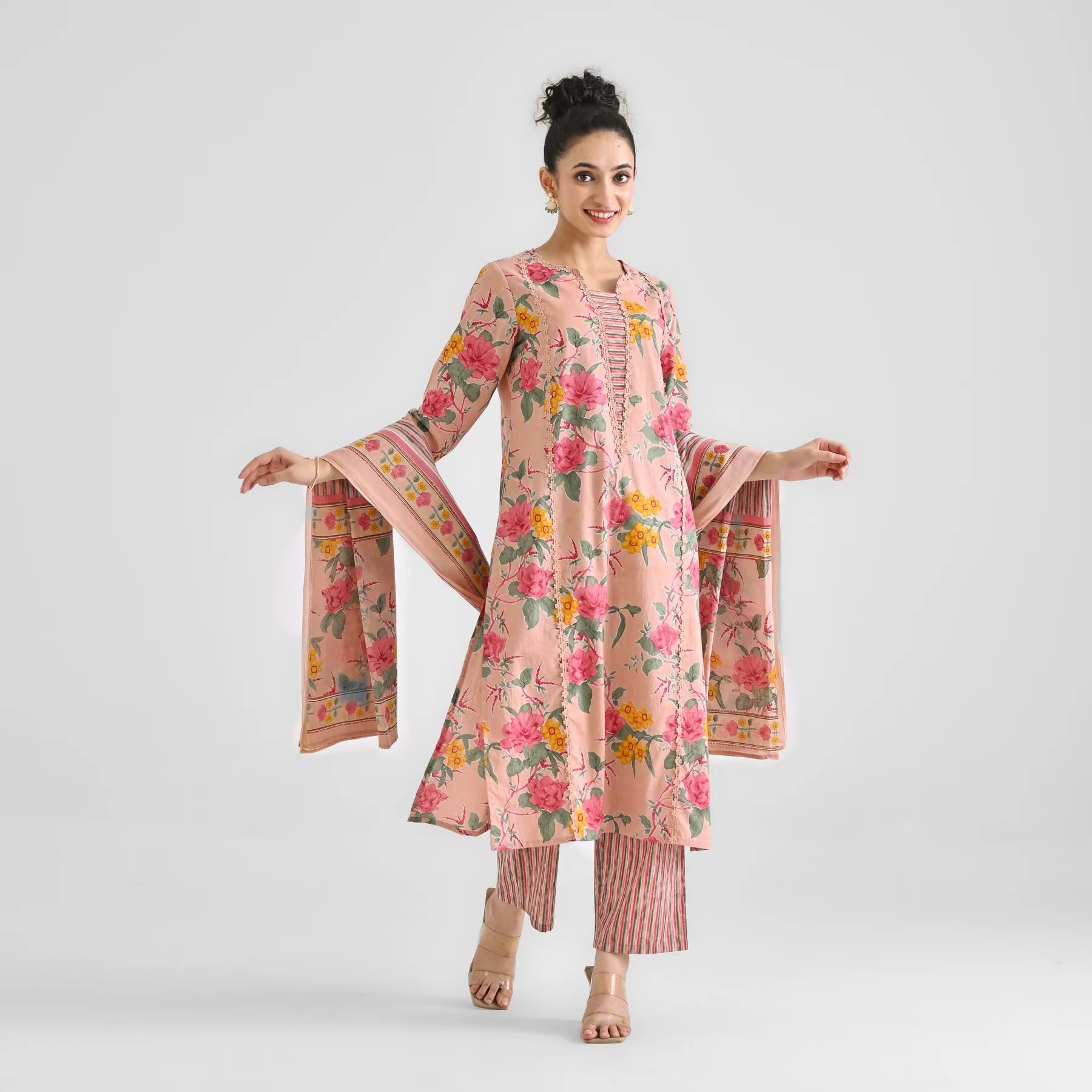 Lorenvalley Peach Cotton Slub Printed with Lace Work Kurta Set - Distacart
