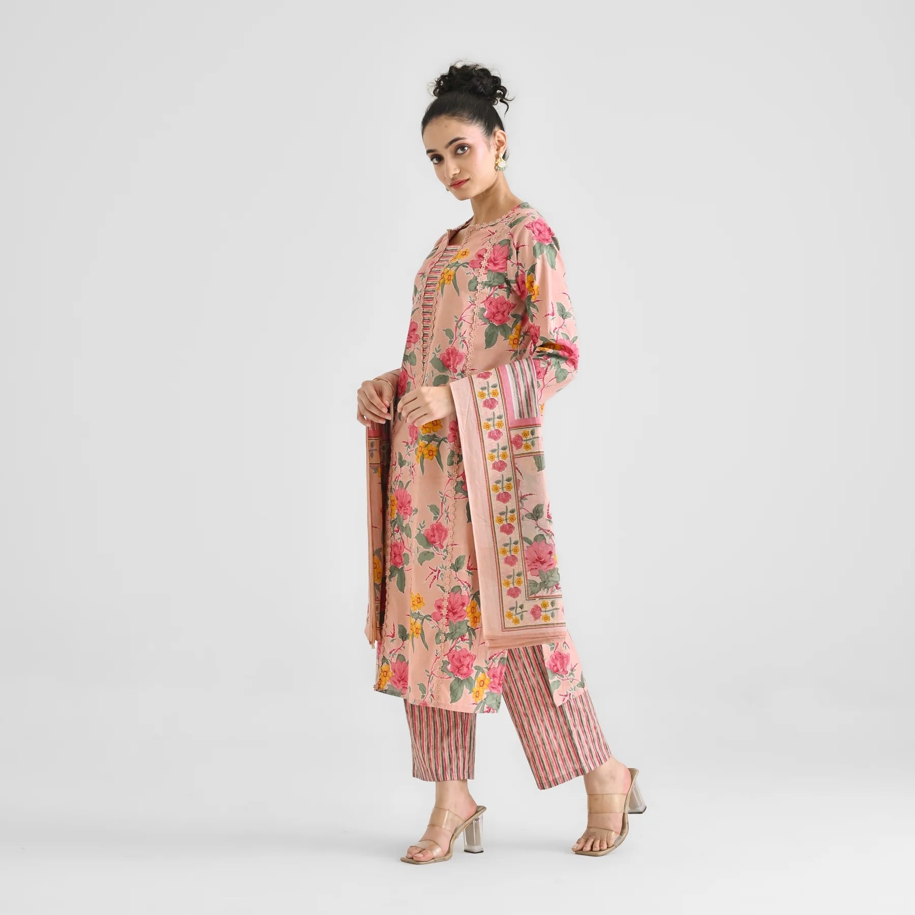 Lorenvalley Peach Cotton Slub Printed with Lace Work Kurta Set - Distacart
