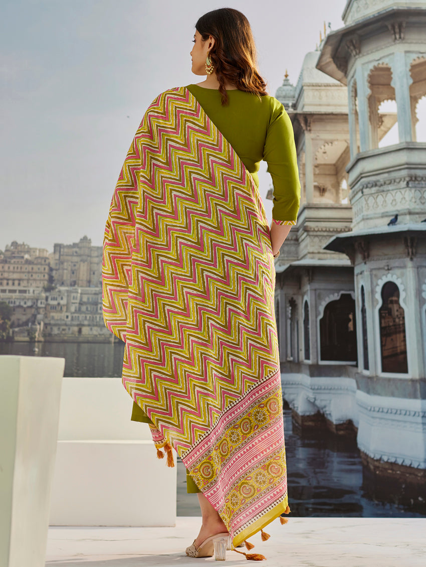 Lorenvalley Green Muslin Cotton Embroidered With Printed Border Kurta Set