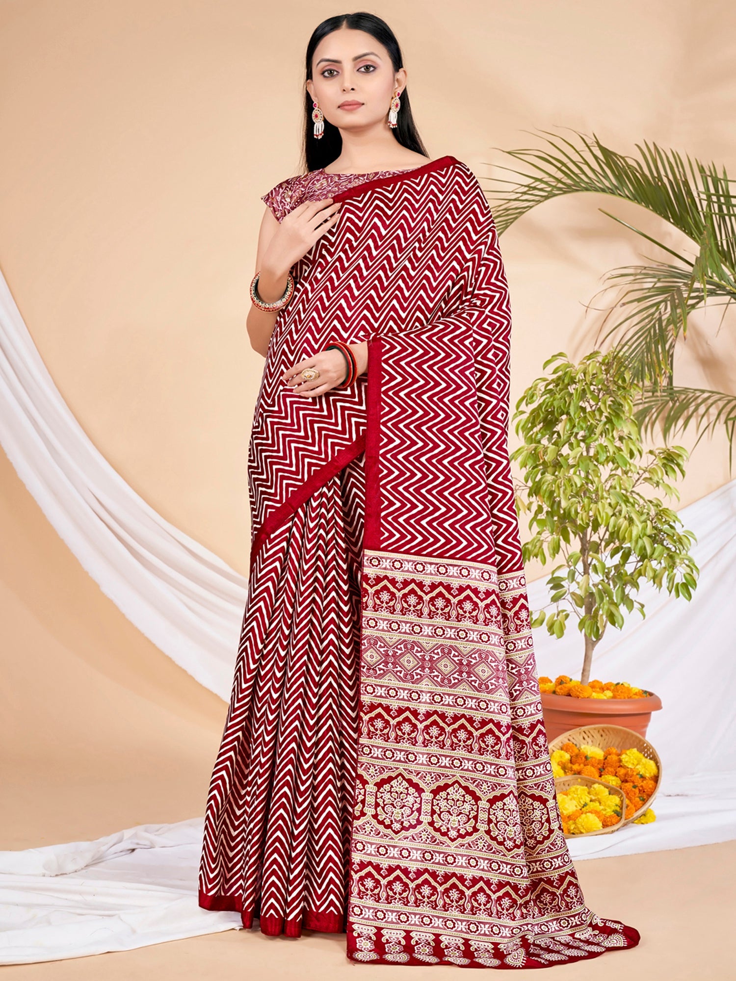 NOZ2TOZ Women's Dola Silk Red Printed Designer Saree With Blouse Piece - Distacart