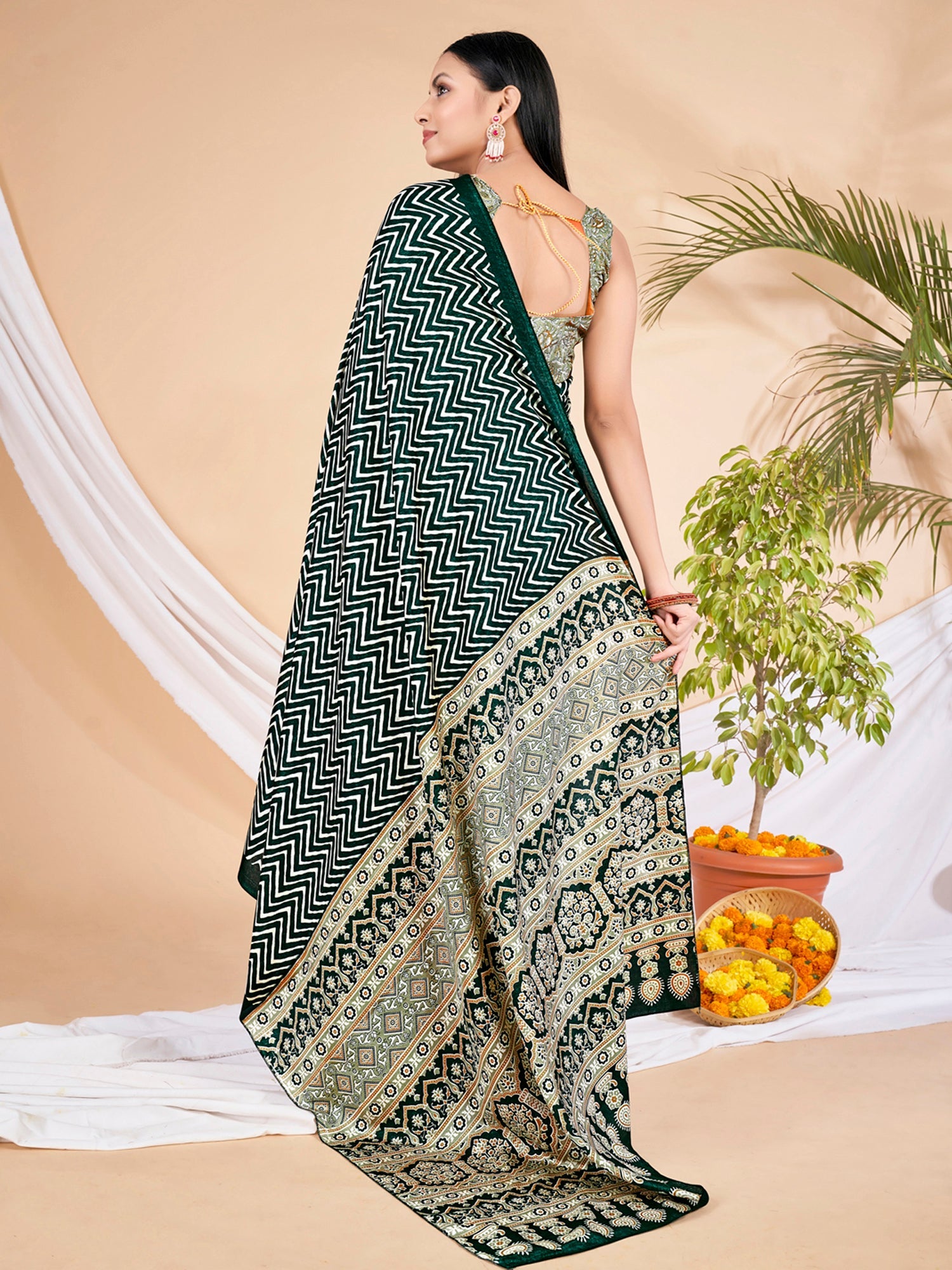NOZ2TOZ Women's Dola Silk Dark Green Printed Designer Saree With Blouse Piece - Distacart
