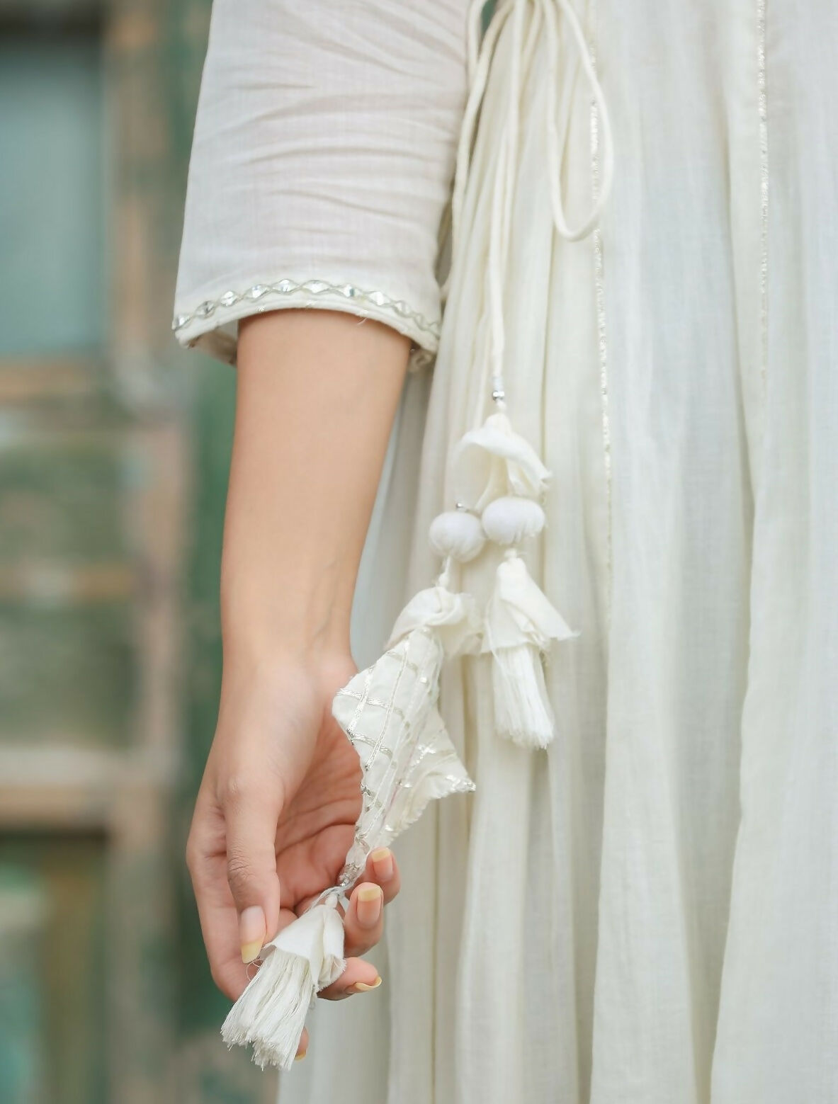 Kaajh Women's Off-White Floral Embroidered Cotton Ethnic Dress - Distacart