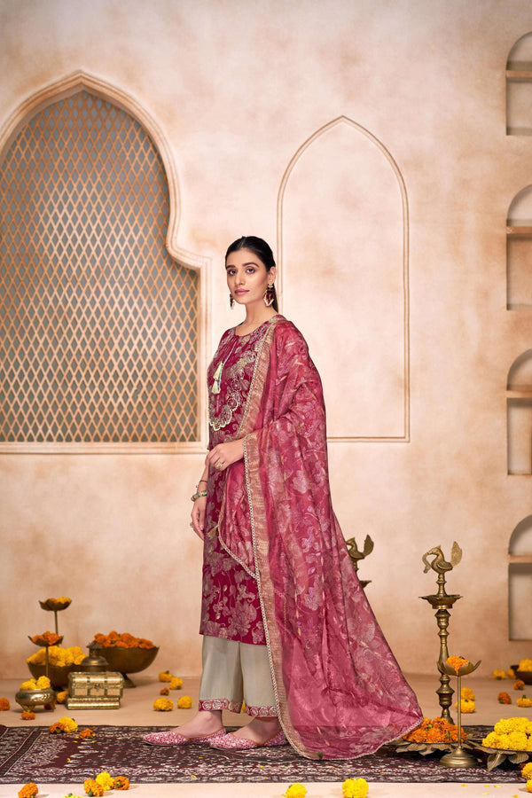 BulBul Shehnaaz Maroon Hand Work Kurta Set With Dupatta