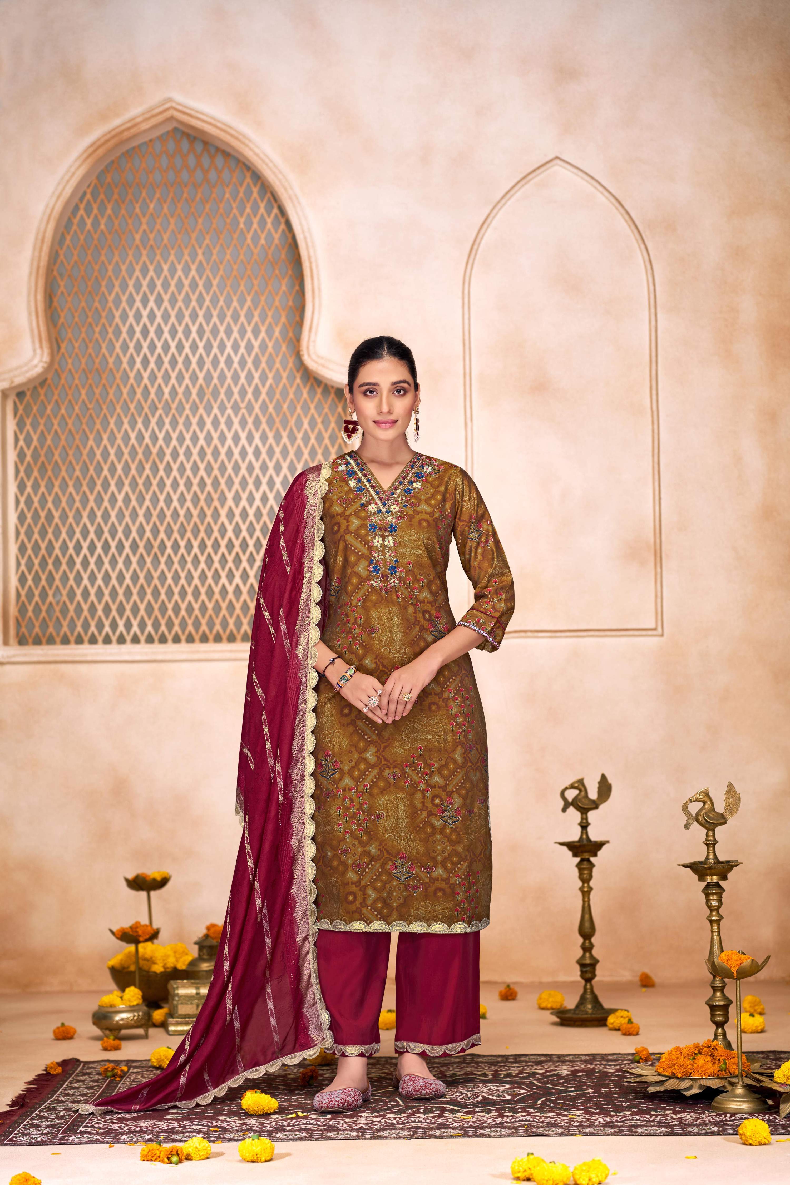 BulBul Shehnaaz Brown Kurta Set with Dupatta