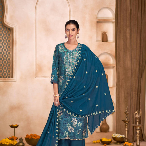 BulBul Shehnaaz Blue Embroidered Kurta Set with Dupatta