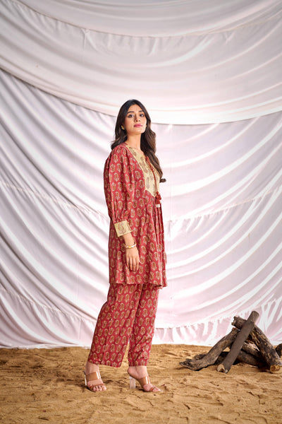 BulBul Women Peach Embroidered Paisley Printed Co-ord Set