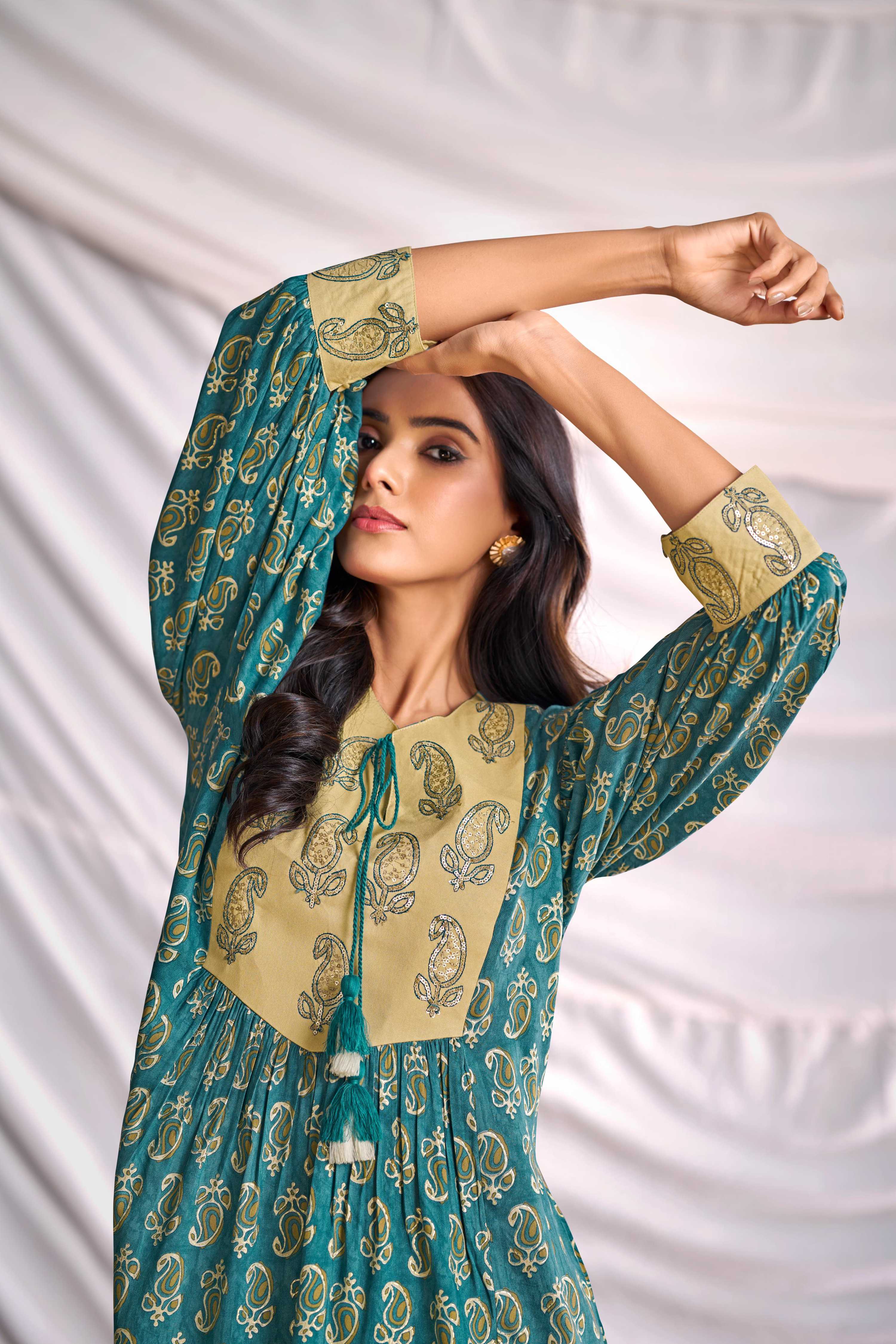 BulBul Women Blue Embroidered Paisley Printed Co-ord Set