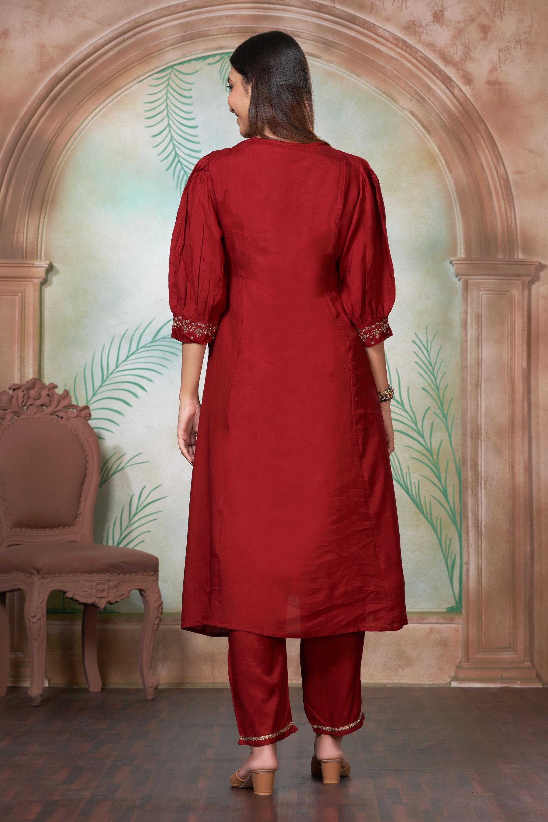 BulBul Gayatri Muslin Red Kurta Set With Dupatta