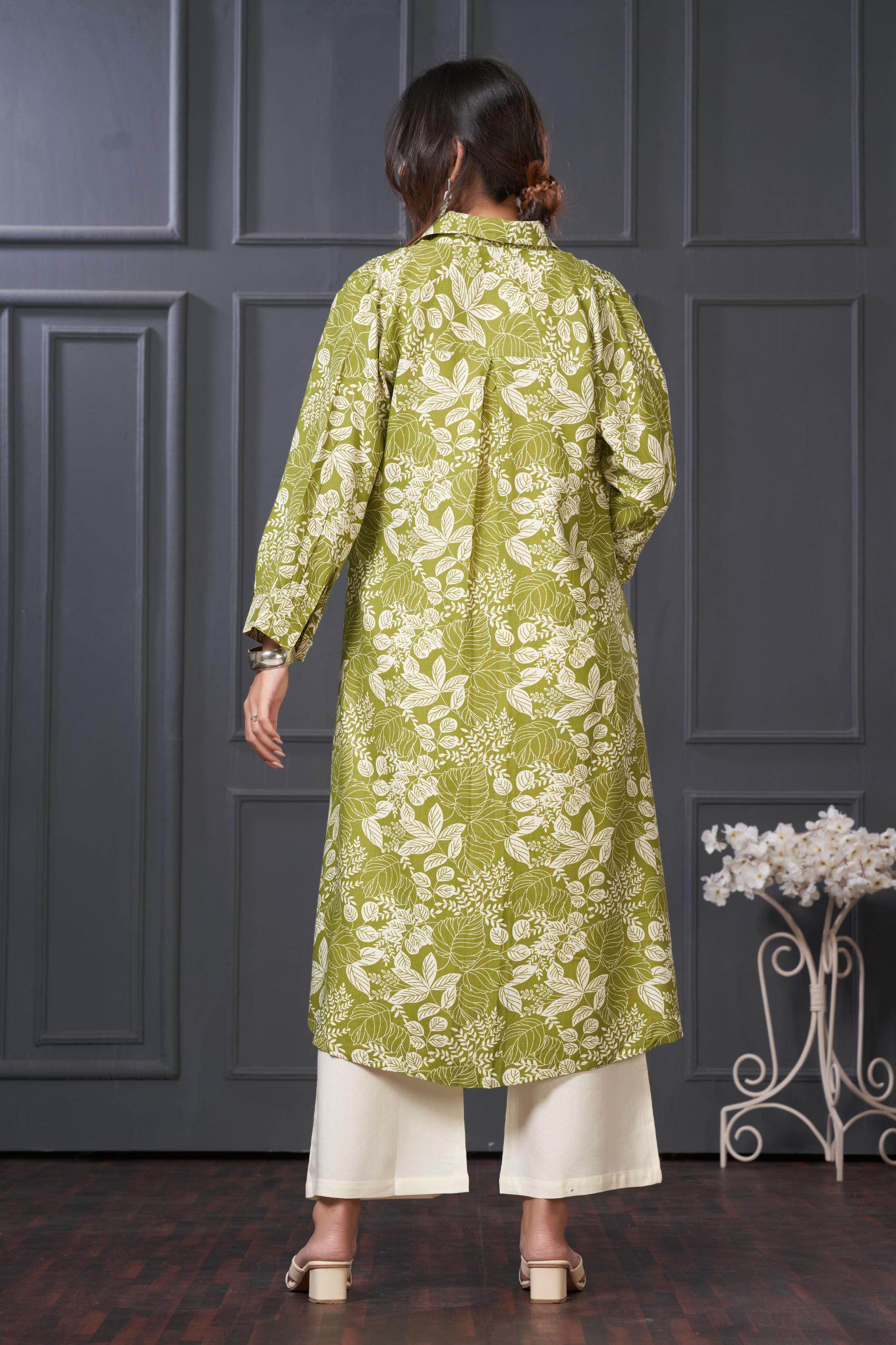 BulBul Lily Floral Green Printed Rayon Kurta Set