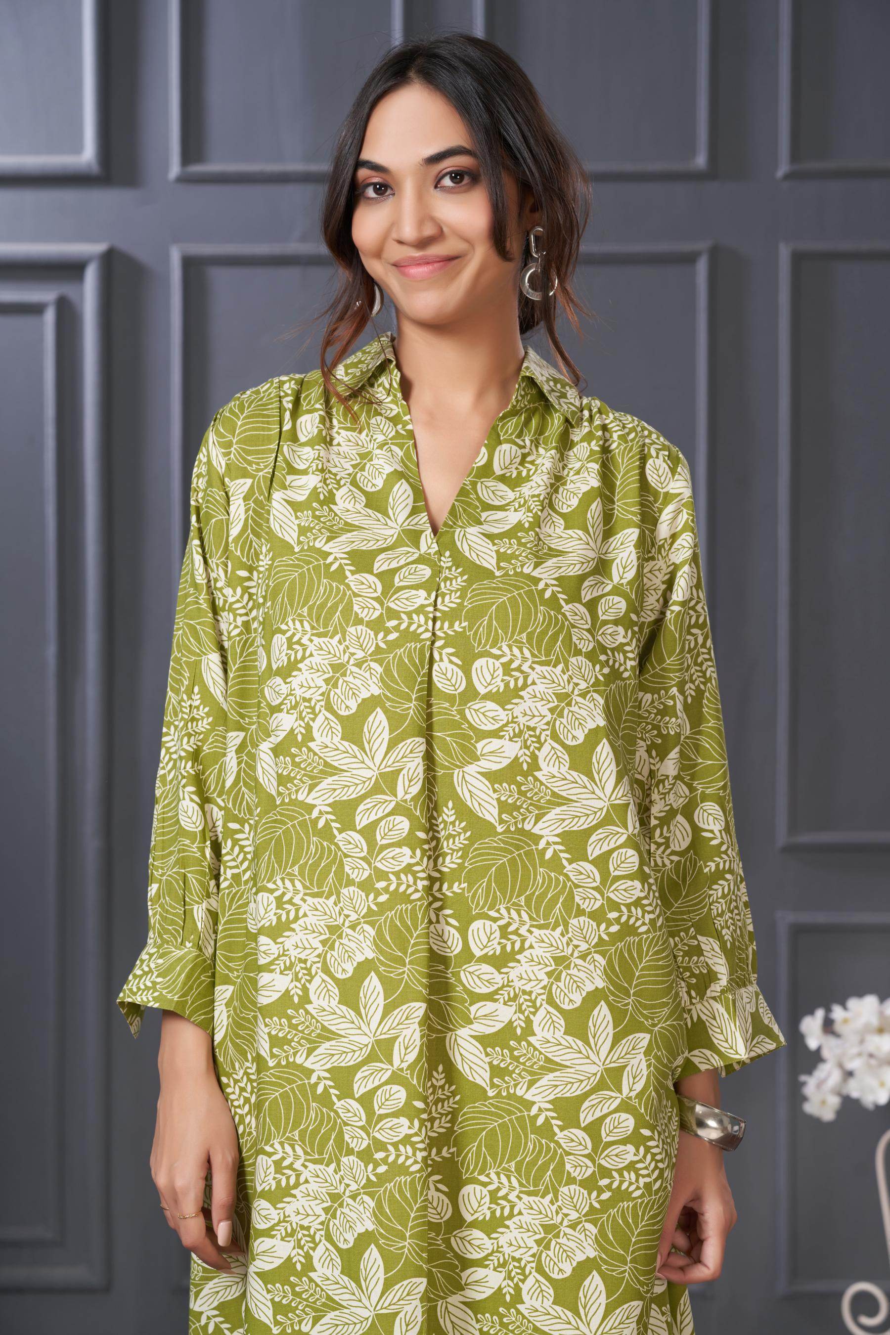 BulBul Lily Floral Green Printed Rayon Kurta Set