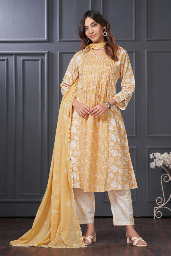 BulBul Sia Off White Cotton Kurta Set with Dupatta