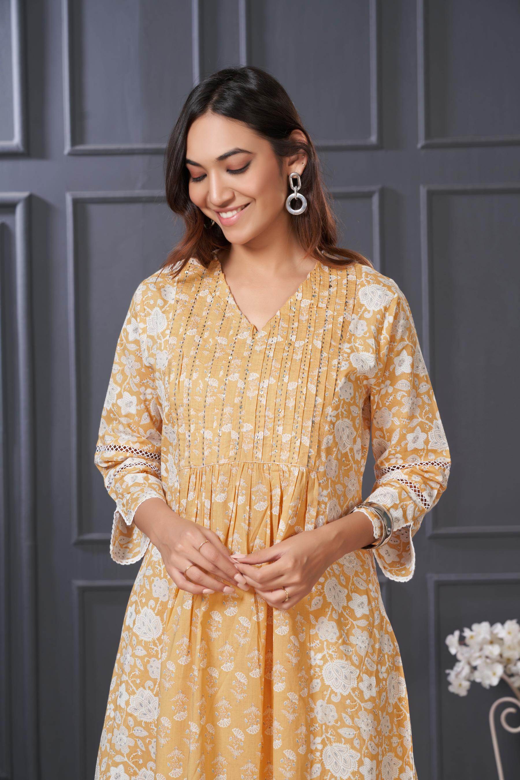 BulBul Sia Off White Cotton Kurta Set with Dupatta