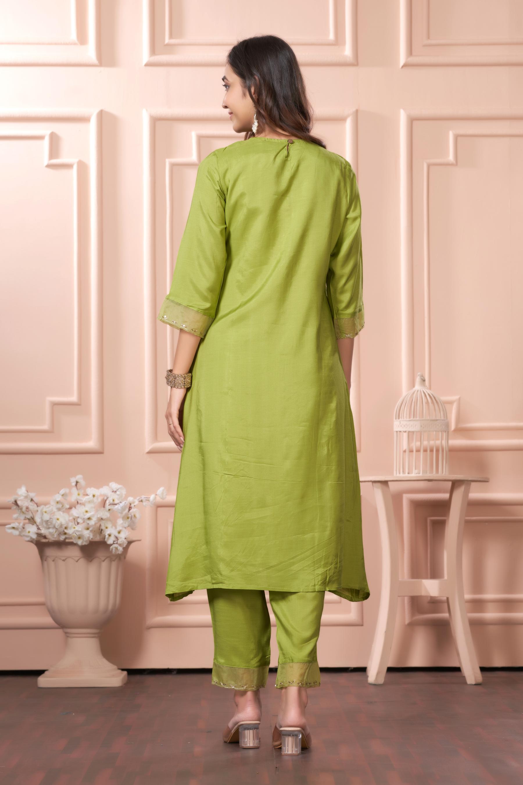 BulBul Nafisa Muslin Green Kurta Set with Dupatta