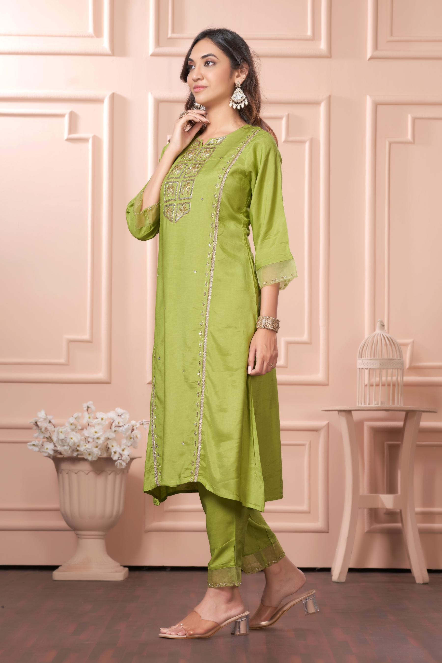 BulBul Nafisa Muslin Green Kurta Set with Dupatta