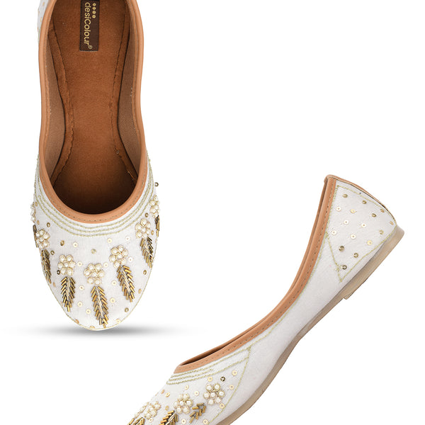 Desi Colour Women Indian Ethnic Footwear-Off white Dabka - Distacart