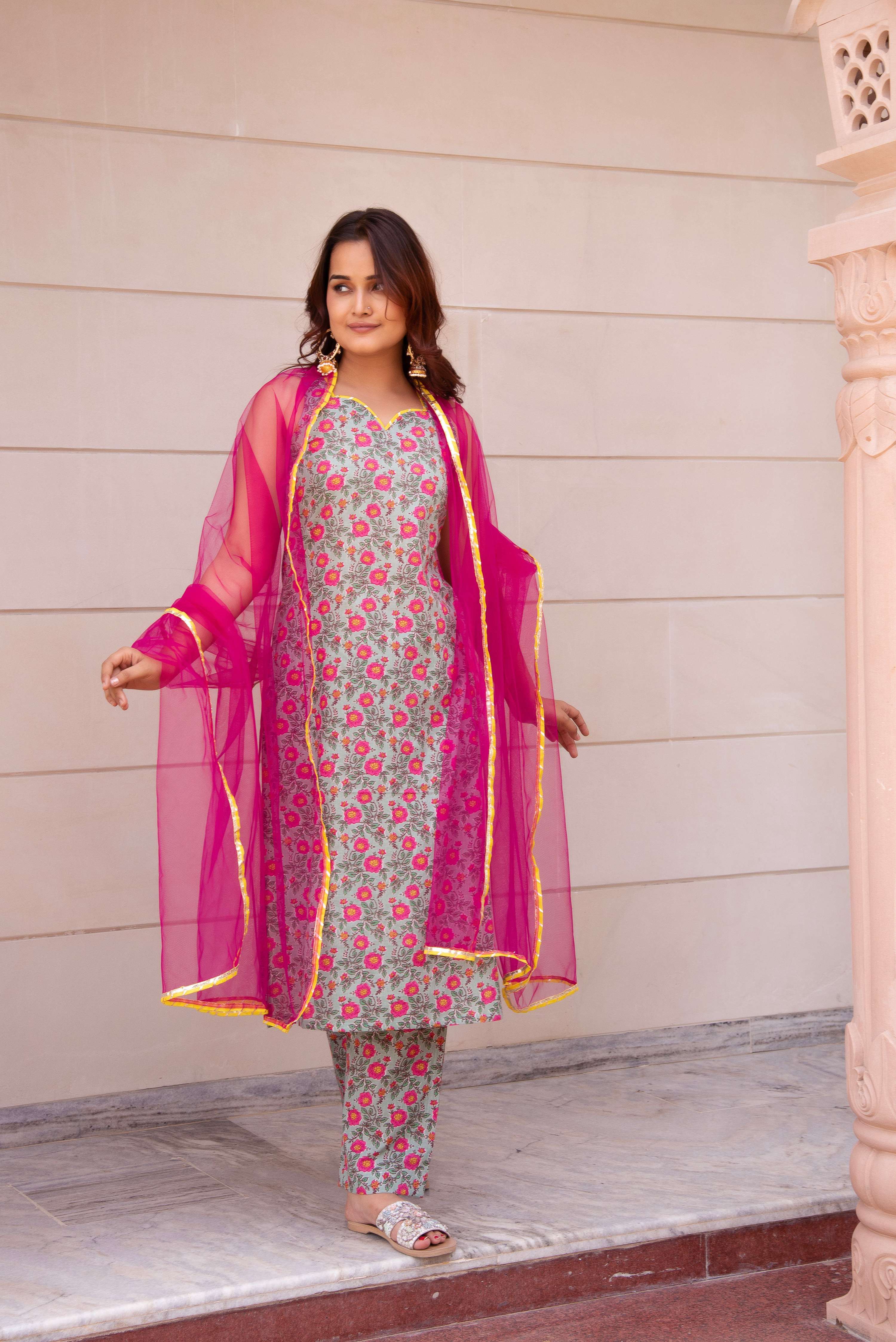 Pomcha Jaipur Kapas Pink Floral Sleeveless Suit Set - Distacart
