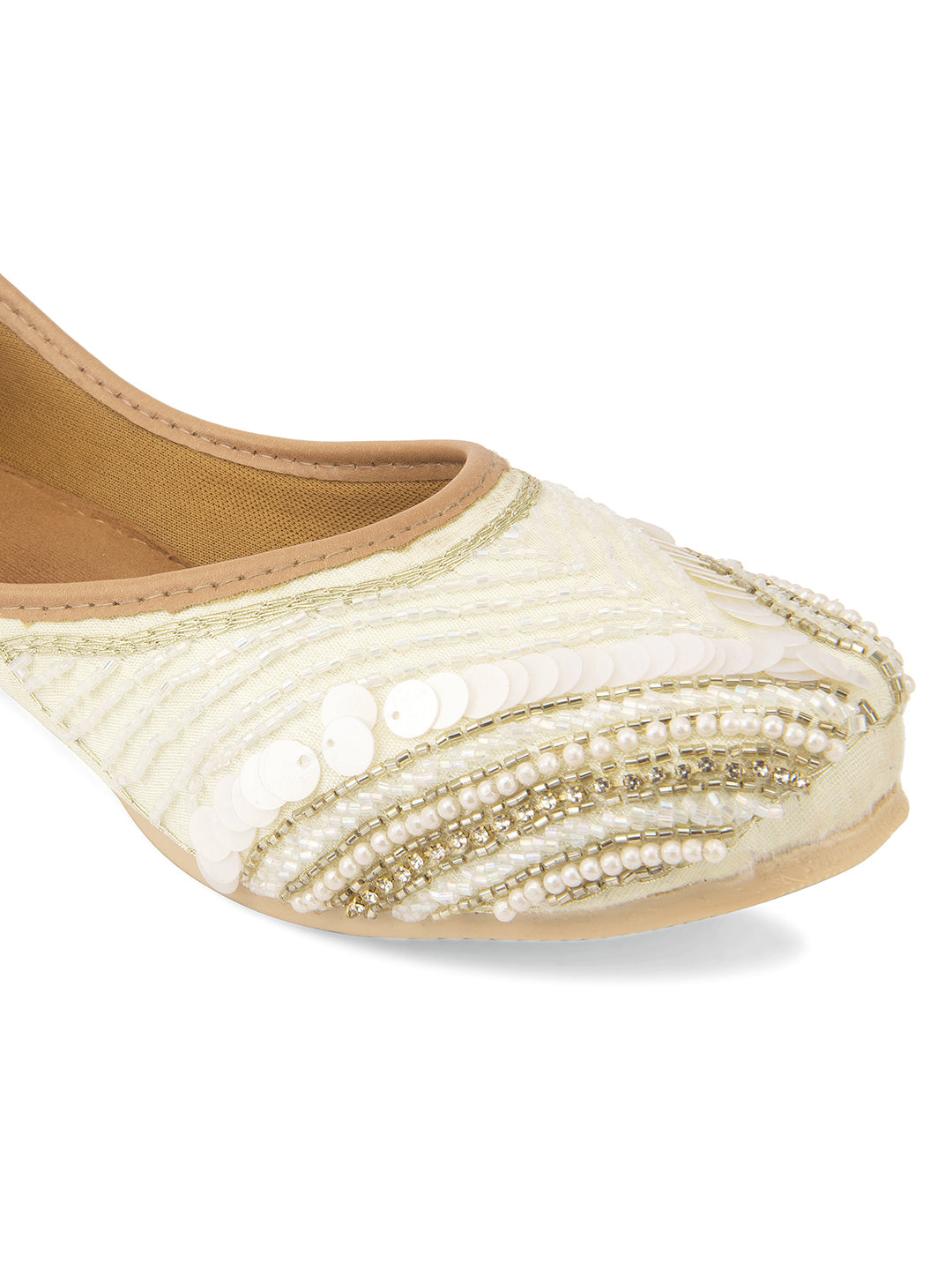 Desi Colour Women Indian Ethnic Footwear-Off White V Pearl - Distacart