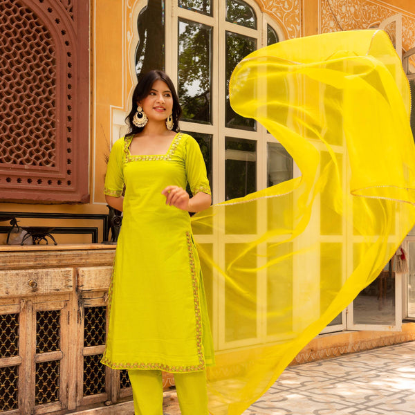 Pomcha Jaipur Gaurangi Green Embroidery Suit Set - Distacart