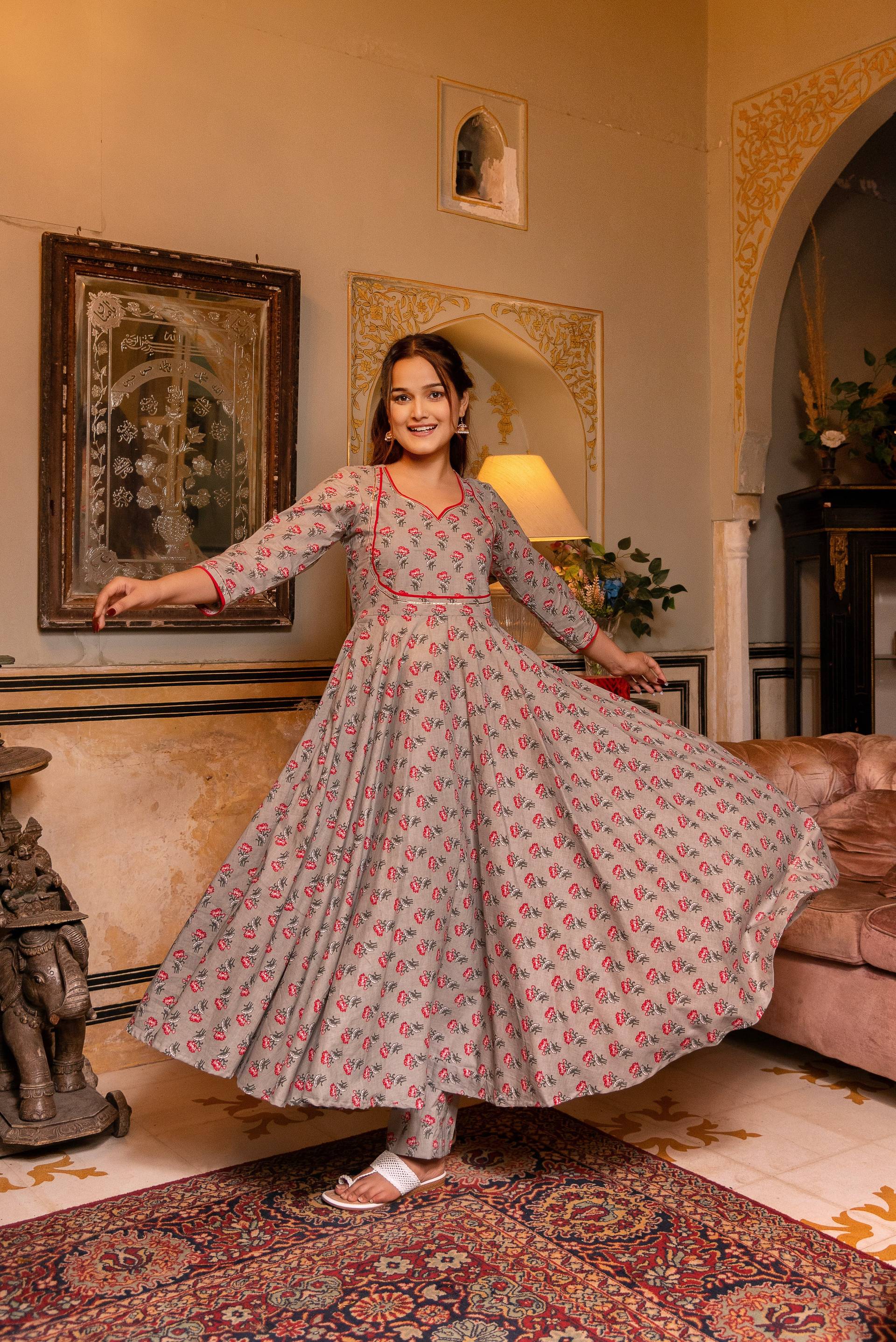 Pomcha Jaipur Gaurangi Grey Phool Jaal Cotton Anarkali Set - Distacart