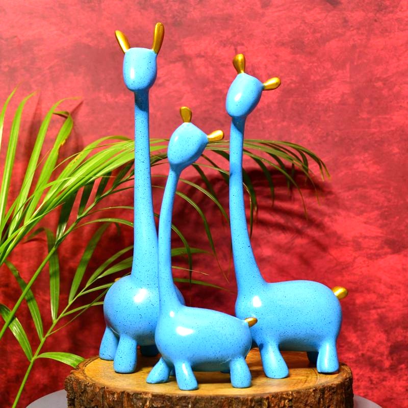 Sowpeace Resin Giraffe Family - Distacart