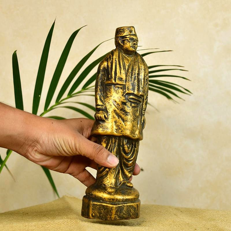 Sowpeace Premium Terracotta Subhash Chandra Bose Abstract Tabletop Statue