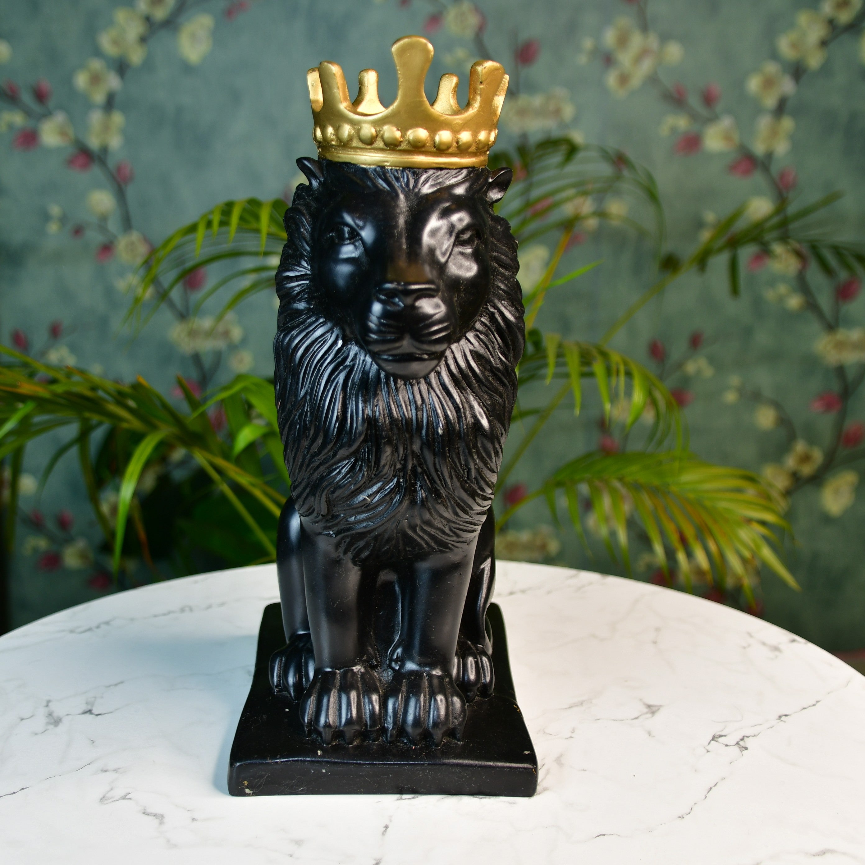Sowpeace Black Lion Showpiece