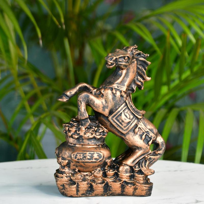 Sowpeace Resin Coin Horse Holder - Distacart