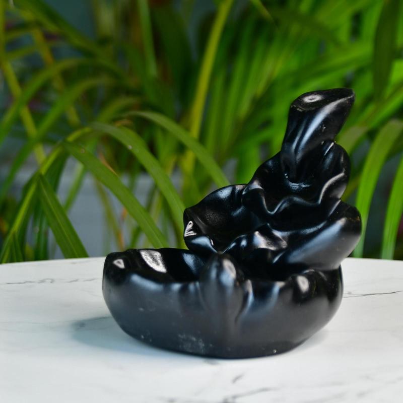 Choti Resin Smoke Fountain by Sowpeace / Handcrafted Antique Home Decor Piece