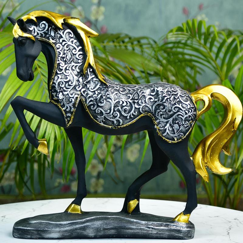 Sowpeace Resin Stallion Showpiece - Distacart