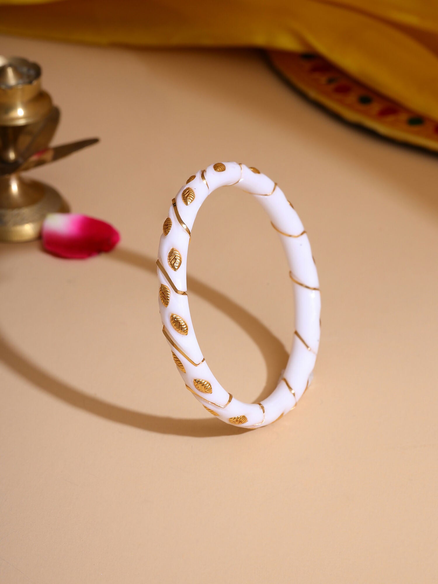 Ruby Raang White Traditional Bangle